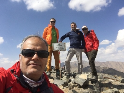 روزنوشتی بر، برآمدن بر چکاد 3950 متری خرسنگ