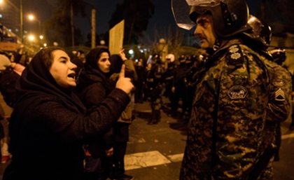 خیزش دیماه 1404، چگونه رهبری اعتراضات از ایرانیان داخل، به خارج نشینان منتقل شد